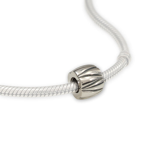 Trove sterling silver reed bead